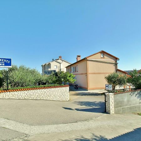 Apartments Ljubica Barbat na Rabu Esterno foto