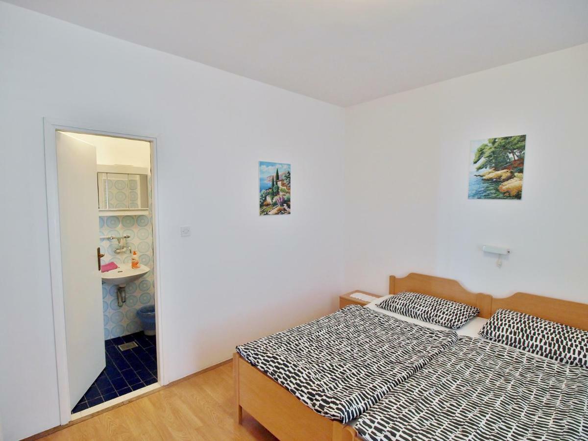 Apartments Ljubica Barbat na Rabu Esterno foto